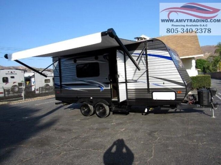 Thumbnail Photo undefined for New 2019 Heartland Prowler